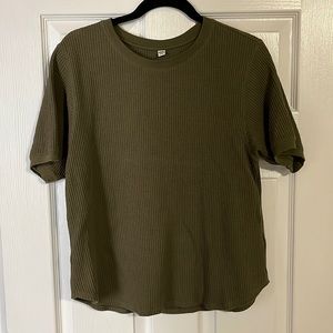 Uniqlo Waffleknit TShirt - Size M